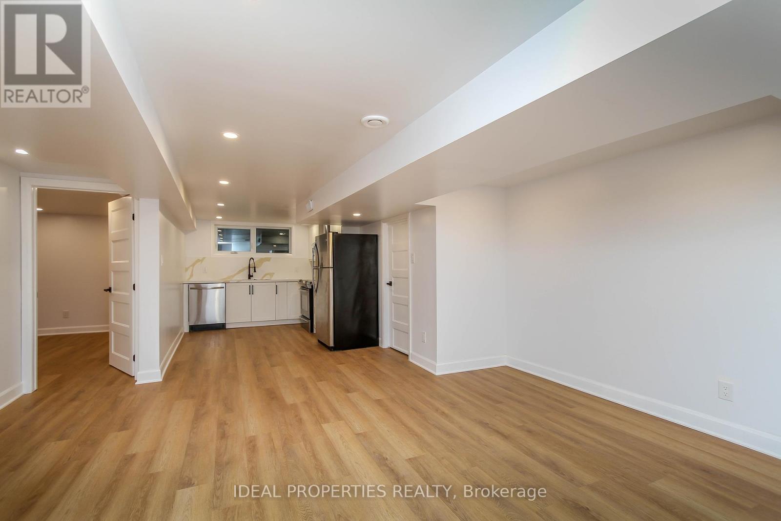 Photo 29 of 1796 Saunderson Drive, Ottawa ON