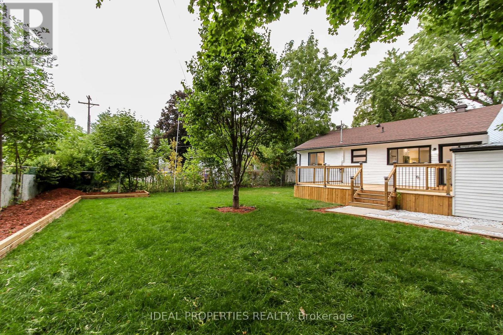 Photo 41 of 1796 Saunderson Drive, Ottawa ON