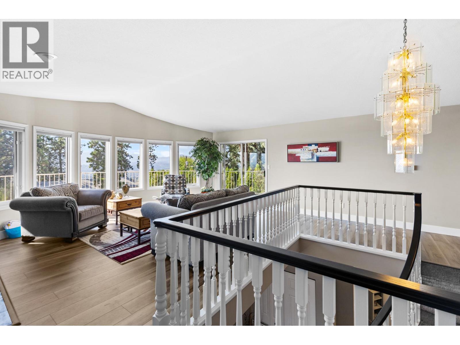 Photo 7 of 1175 Toovey Road, Kelowna BC