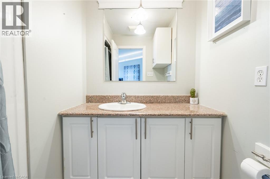 Photo 15 of 135 James Street S Unit 612, Hamilton ON