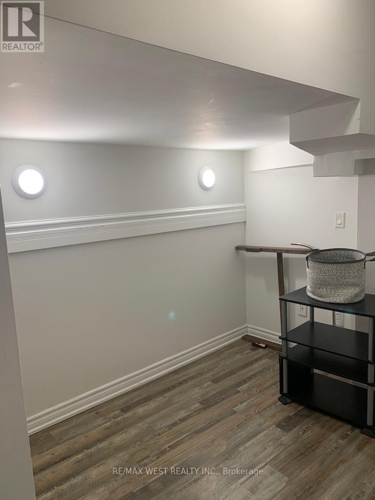Photo 43 of 34 Willow Tree Street, Vaughan ON
