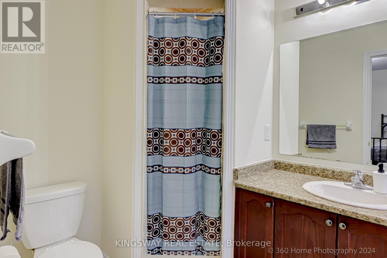 Photo 18 of 485 Meadowridge Court, Mississauga ON