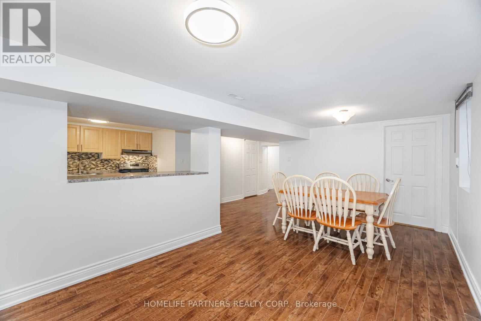 Photo 25 of 54 Fordwich Crescent, Toronto ON
