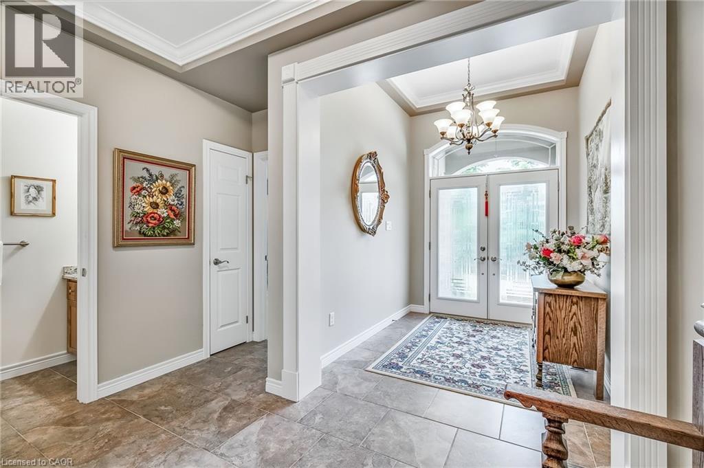 Photo 5 of 19 Simmonds Drive Unit 14, Guelph ON
