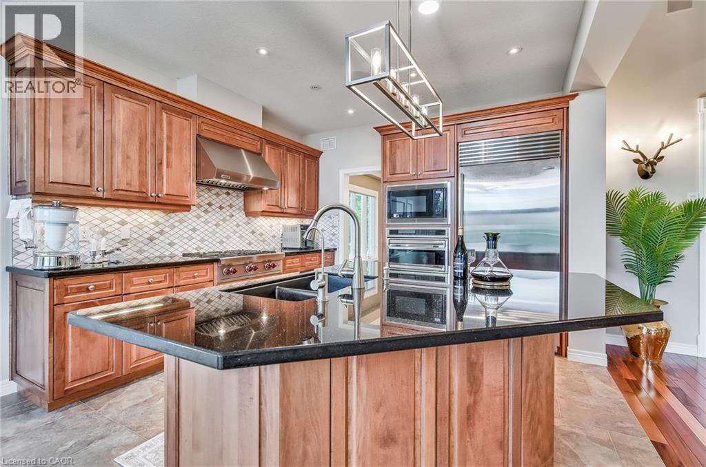 Photo 40 of 19 Simmonds Drive Unit 14, Guelph ON