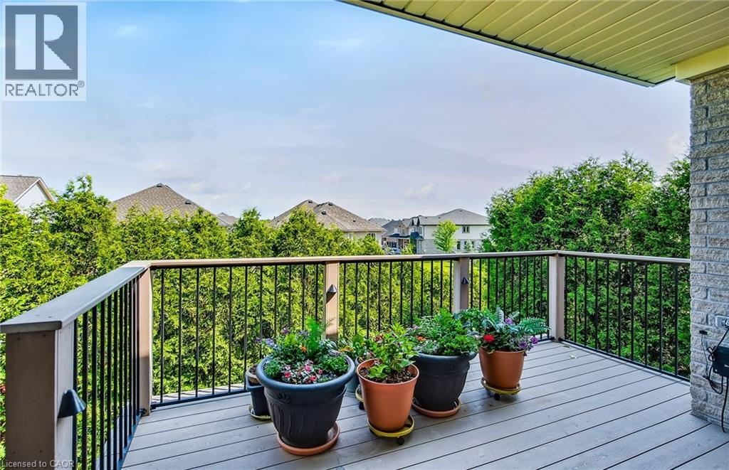 Photo 8 of 19 Simmonds Drive Unit 14, Guelph ON