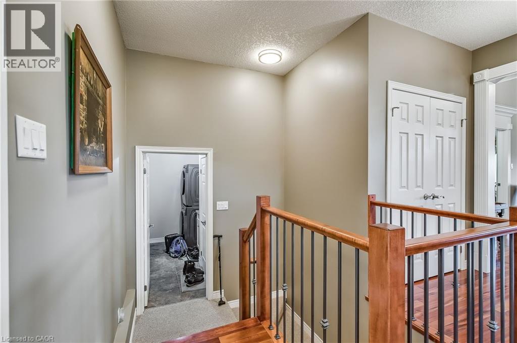 Photo 10 of 19 Simmonds Drive Unit 14, Guelph ON