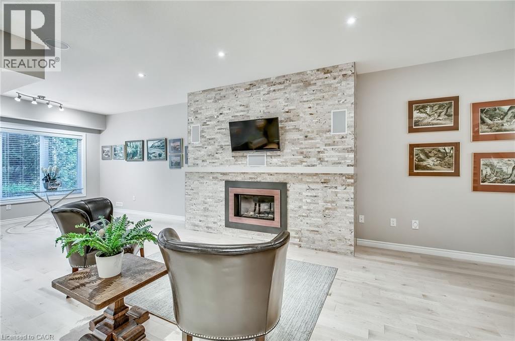 Photo 22 of 19 Simmonds Drive Unit 14, Guelph ON