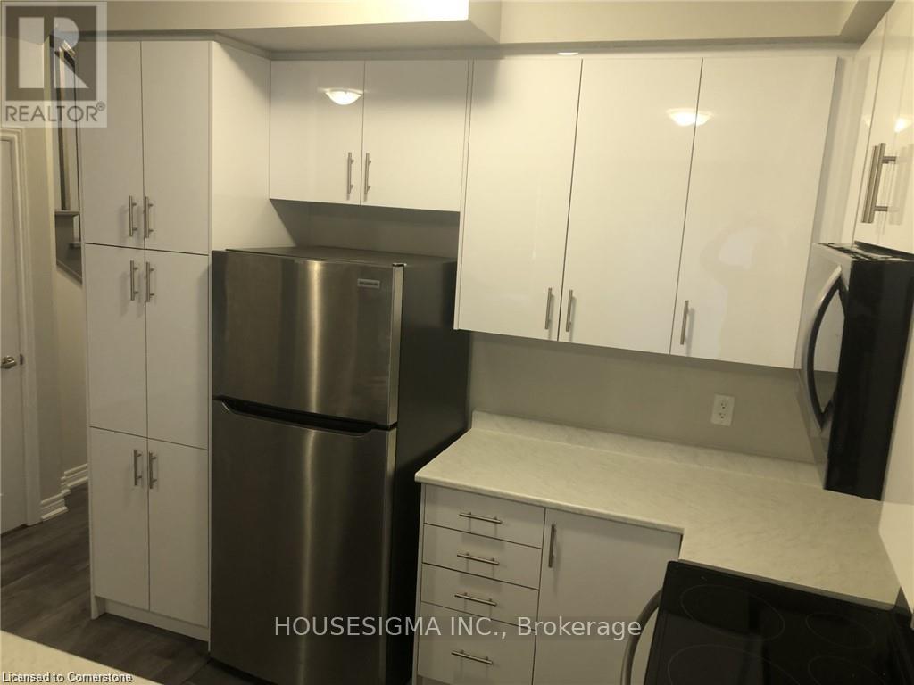 Photo 2 of 6 30 Mia Drive, Hamilton ON