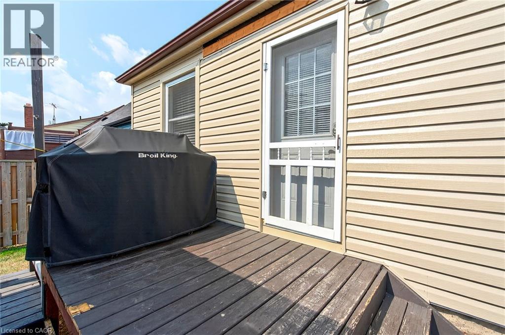 Photo 15 of 71 East 39th Street Unit Basement, Hamilton ON