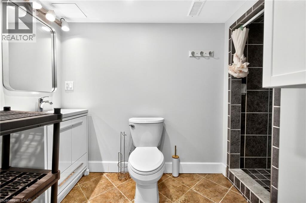 Photo 2 of 71 East 39th Street Unit Basement, Hamilton ON