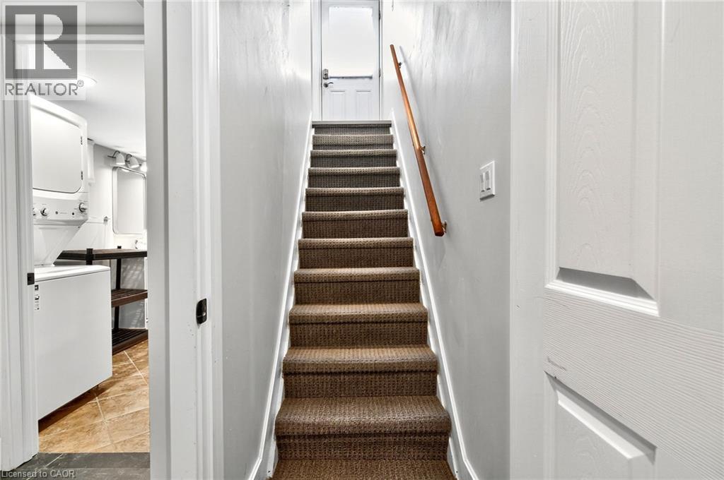 Photo 23 of 71 East 39th Street Unit Basement, Hamilton ON