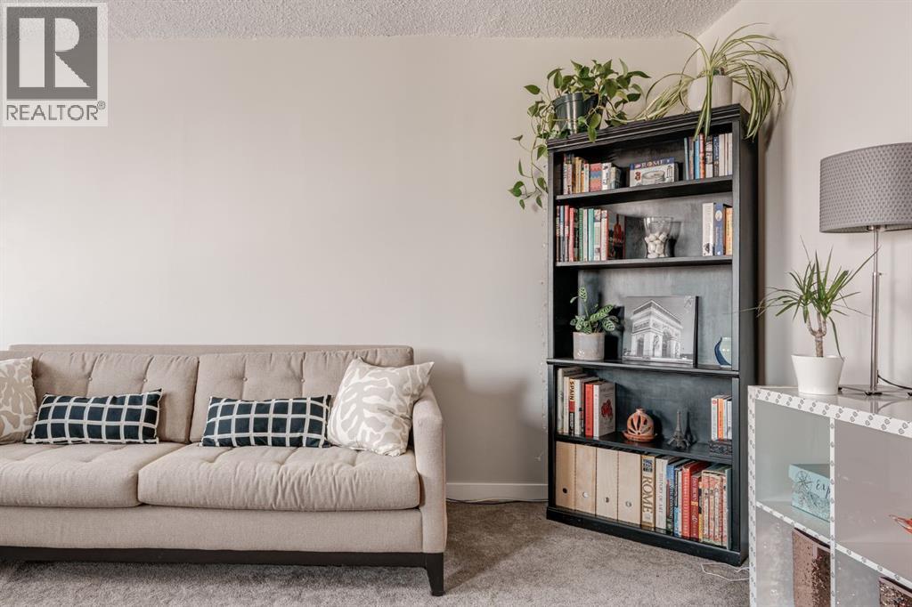 Photo 6 of 403 310 4 Avenue Ne, Calgary AB