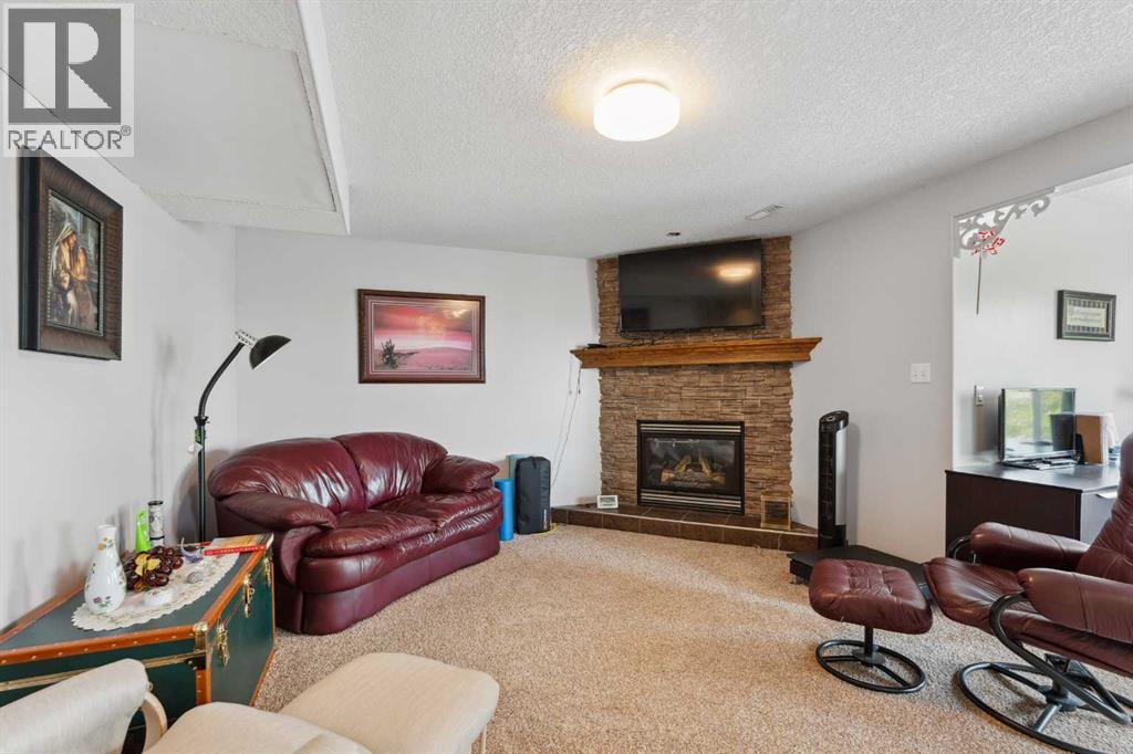 Photo 32 of 16 Bow Ridge Drive, Cochrane AB