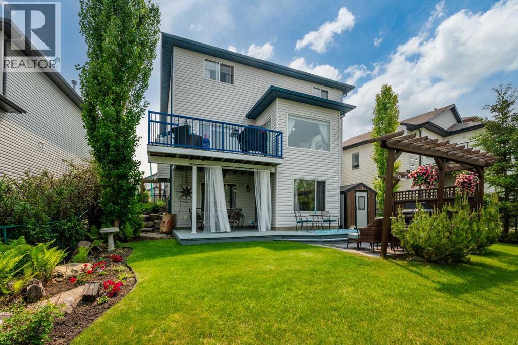 Photo 41 of 16 Bow Ridge Drive, Cochrane AB