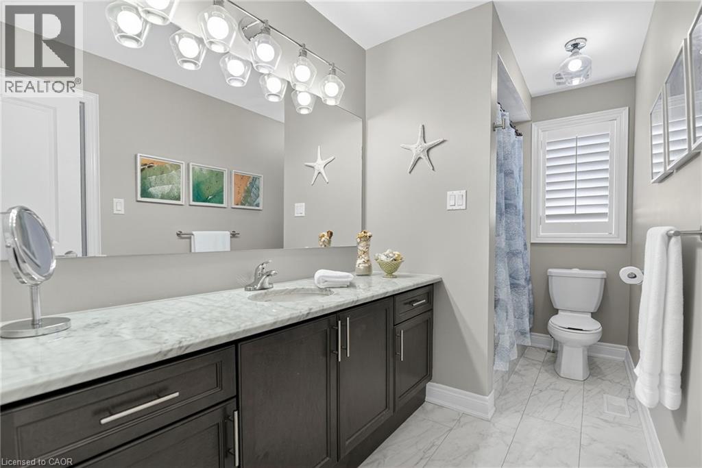 Photo 30 of 117 Wimberly Avenue, Waterdown ON