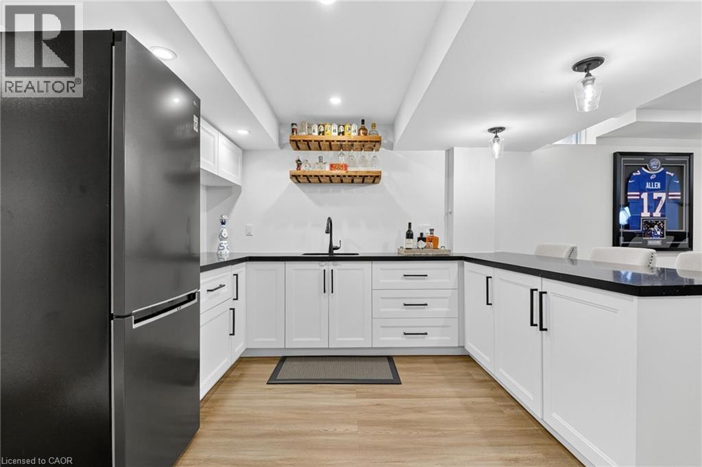 Photo 38 of 117 Wimberly Avenue, Waterdown ON