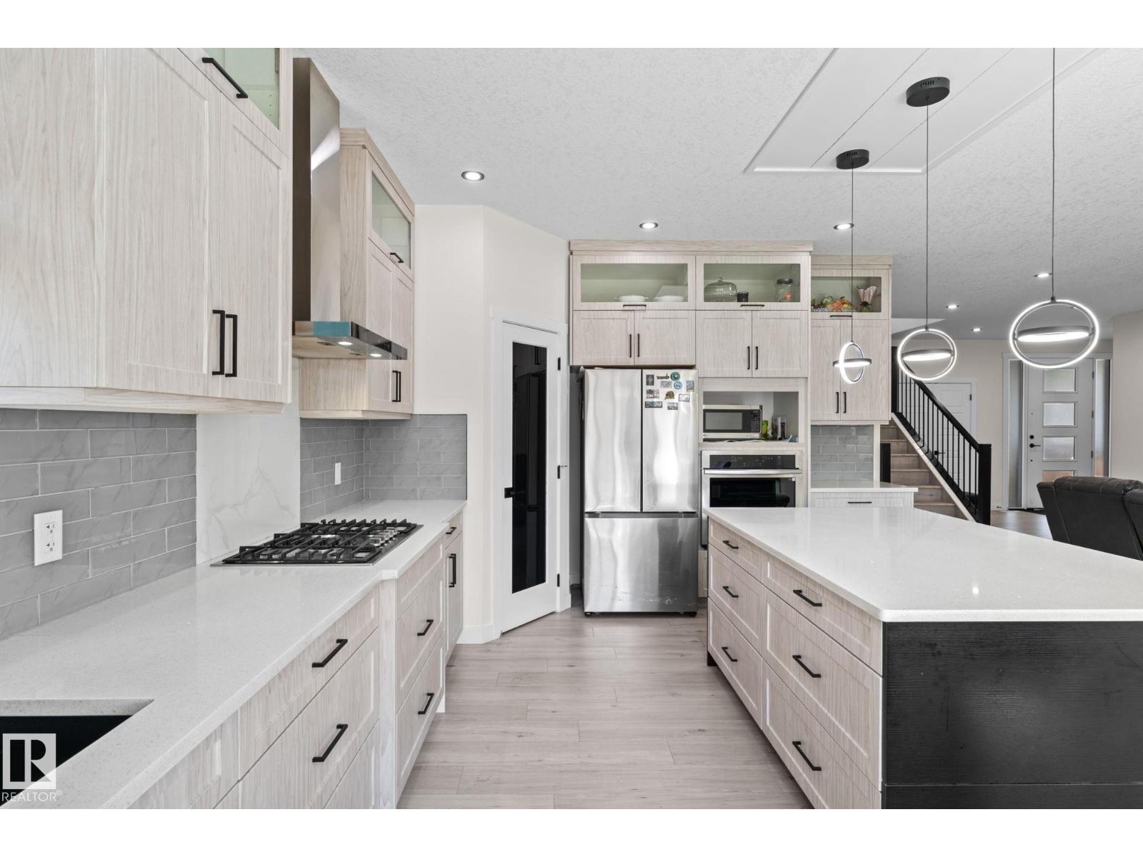 Photo 14 of 4519 53 Av, Leduc AB