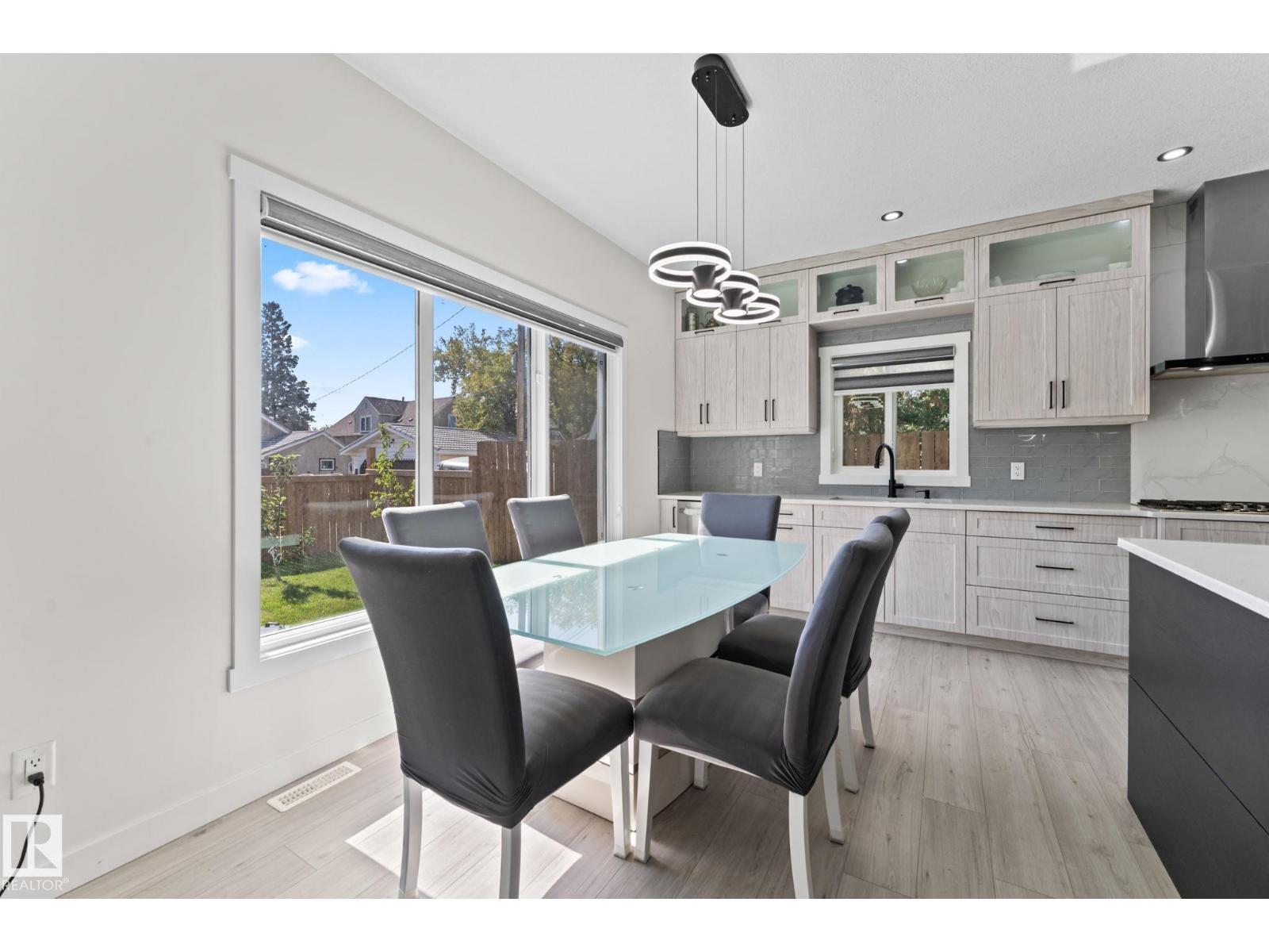 Photo 64 of 4519 53 Av, Leduc AB