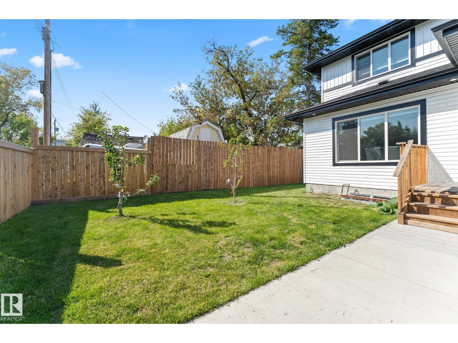 Photo 56 of 4519 53 Av, Leduc AB