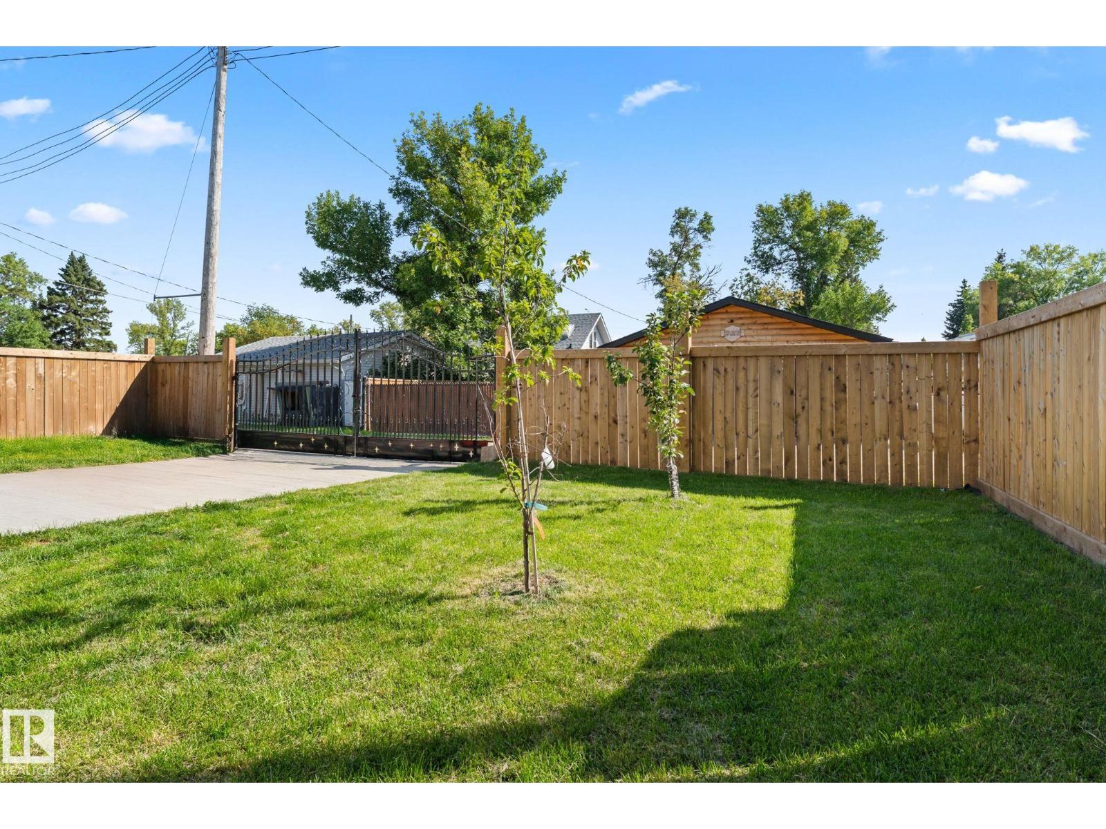 Photo 40 of 4519 53 Av, Leduc AB