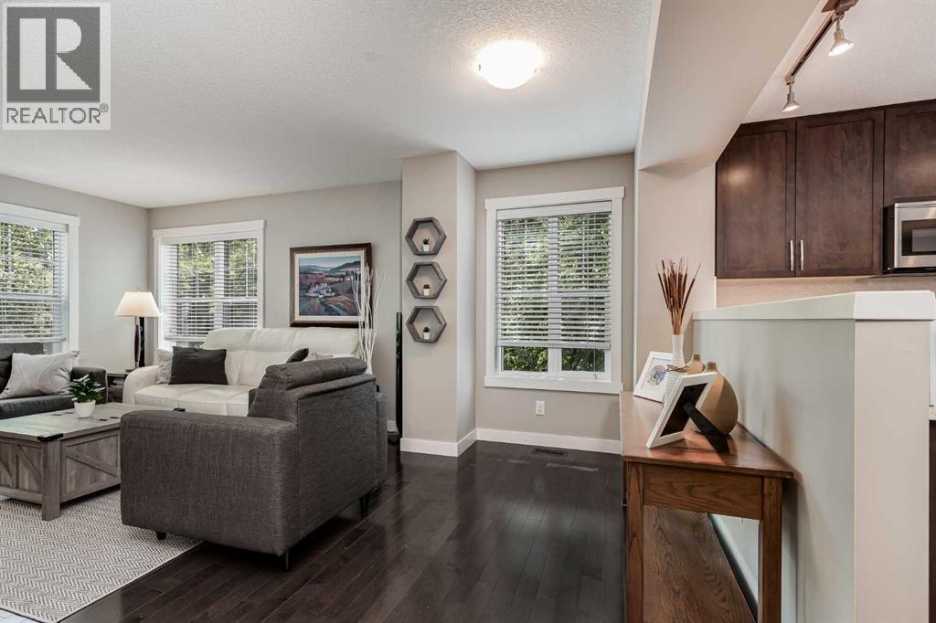 Single Family House for Sale in  Mckenzie Towne Row SE McKenzie Towne Calgary 