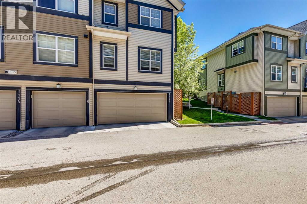 Single Family House for Sale in  Mckenzie Towne Row SE McKenzie Towne Calgary 