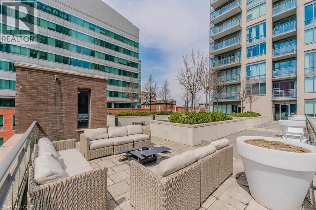 Photo 4 of 85 Duke Street W Unit 1702, Kitchener ON