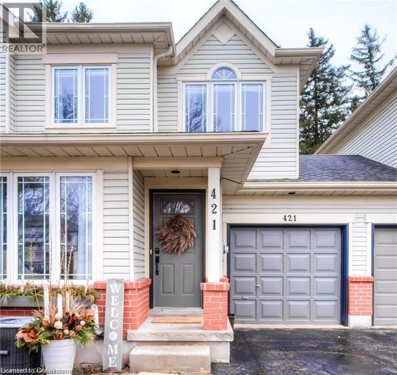 Photo 4 of 421 Shadow Wood Crescent, Waterloo ON