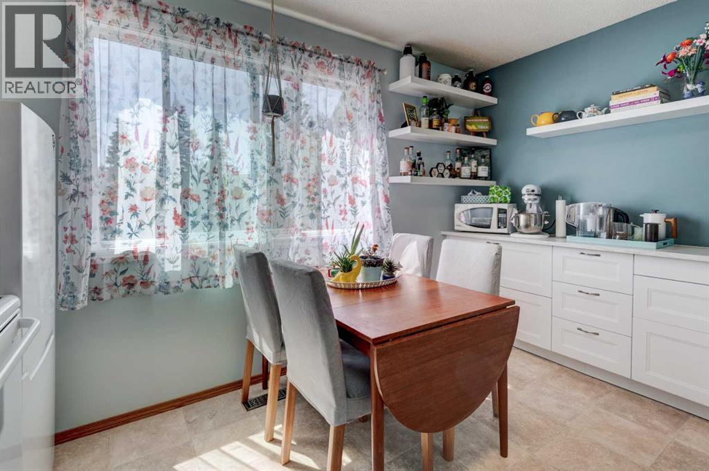 Photo 12 of 17 210 86 Avenue Se, Calgary AB