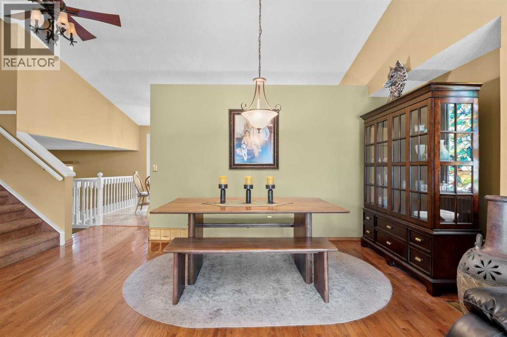 Photo 7 of 87 Sun Harbour Close Se, Calgary AB