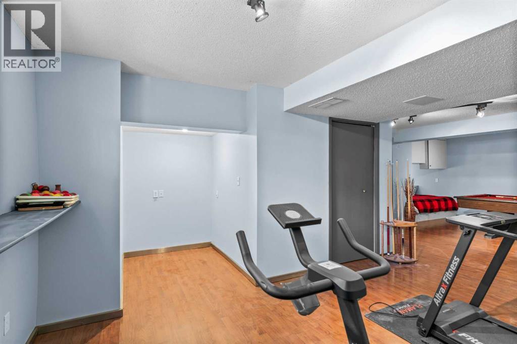 Photo 35 of 87 Sun Harbour Close Se, Calgary AB