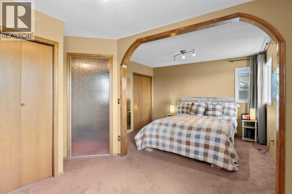 Photo 29 of 87 Sun Harbour Close Se, Calgary AB