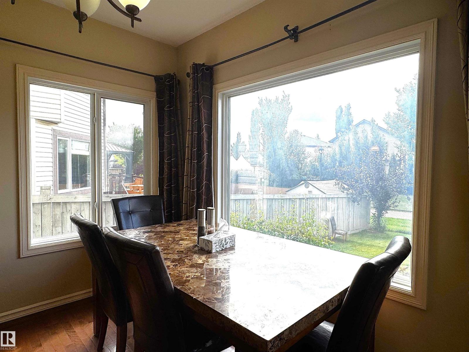 Photo 25 of 3756 13 St Nw, Edmonton AB
