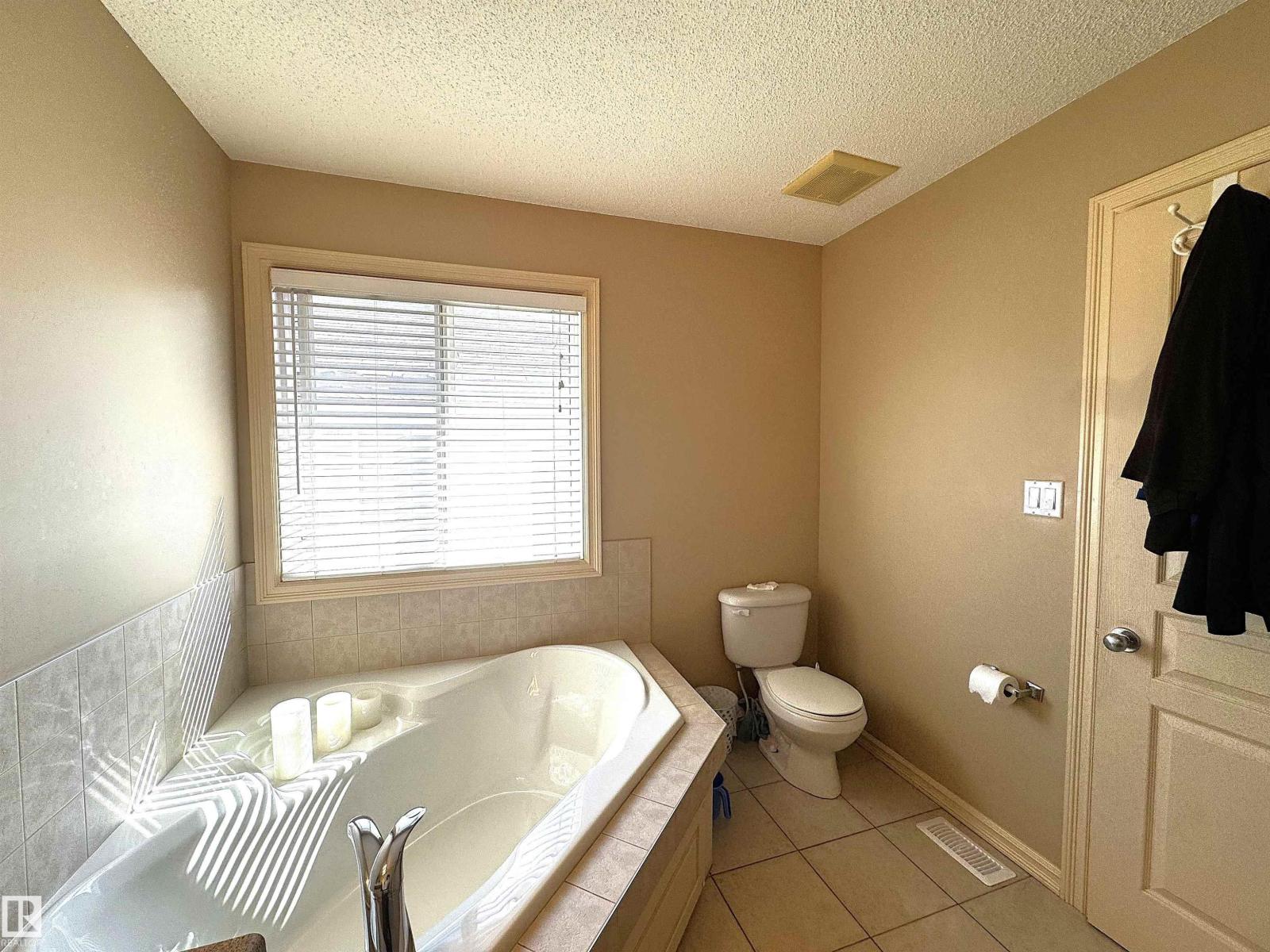 Photo 66 of 3756 13 St Nw, Edmonton AB