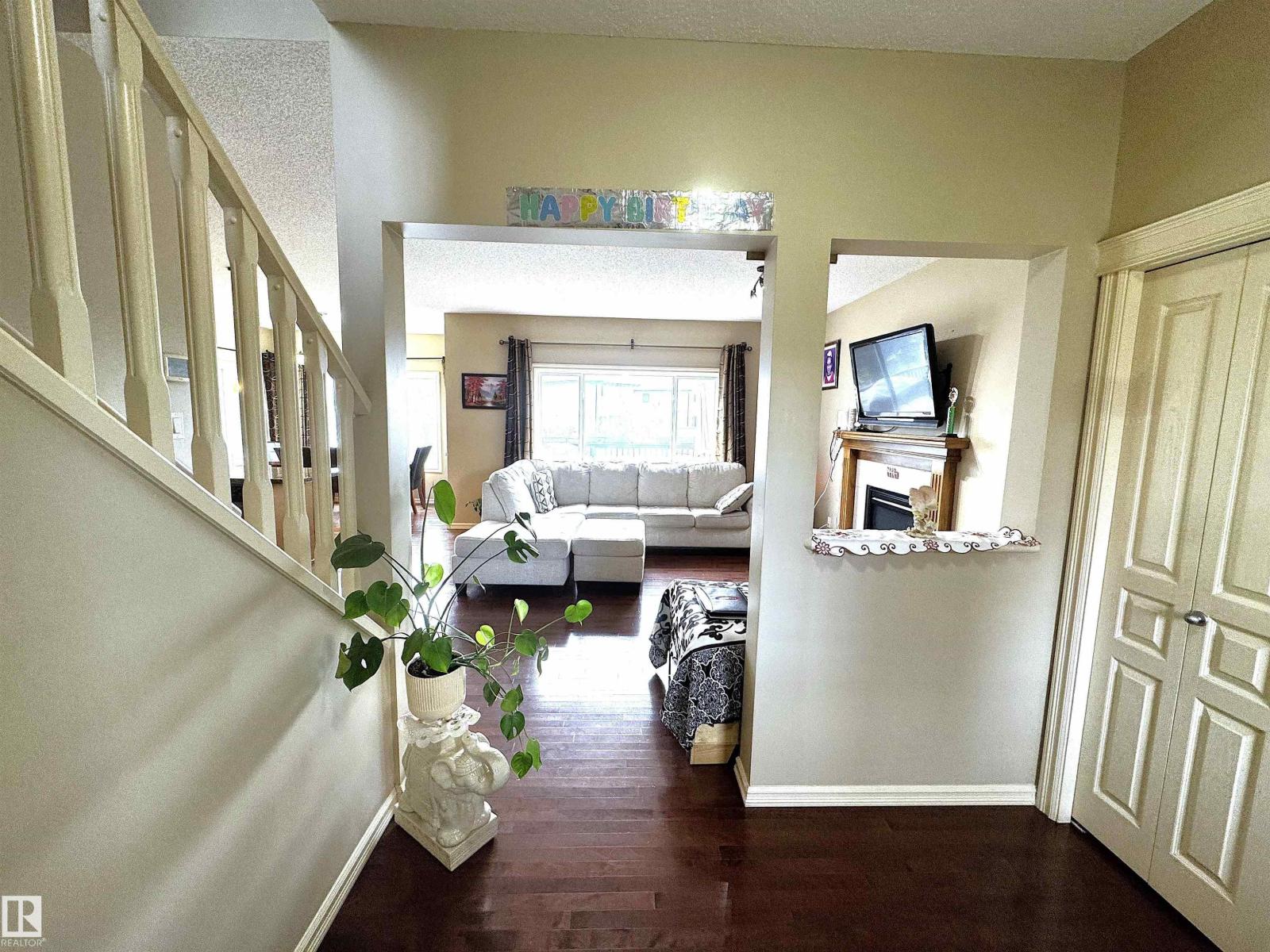 Photo 55 of 3756 13 St Nw, Edmonton AB