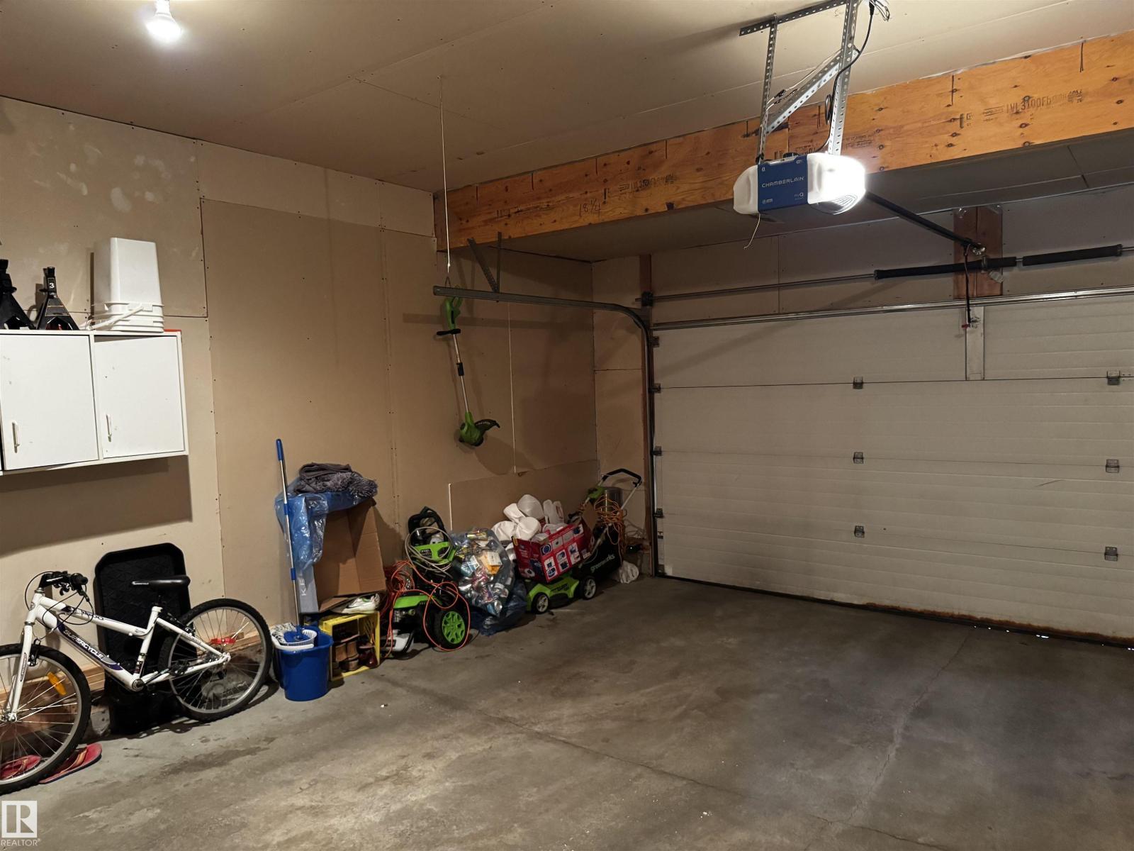 Photo 20 of 3756 13 St Nw, Edmonton AB