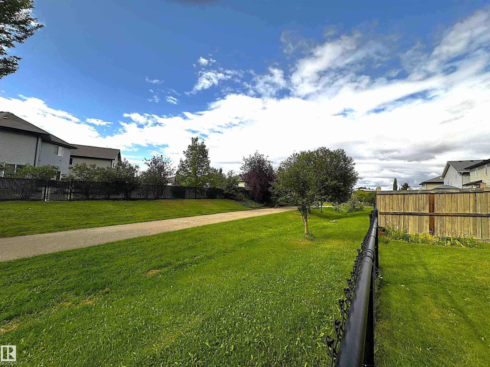 Photo 59 of 3756 13 St Nw, Edmonton AB