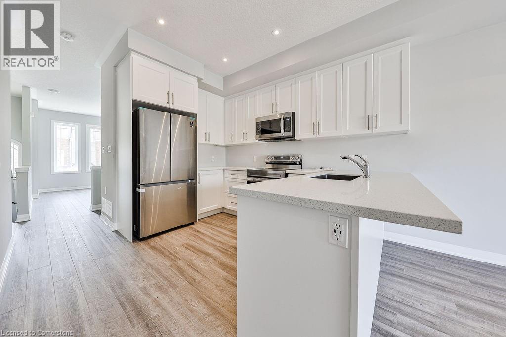 Photo 16 of 53 Aquarius Crescent, Hamilton ON