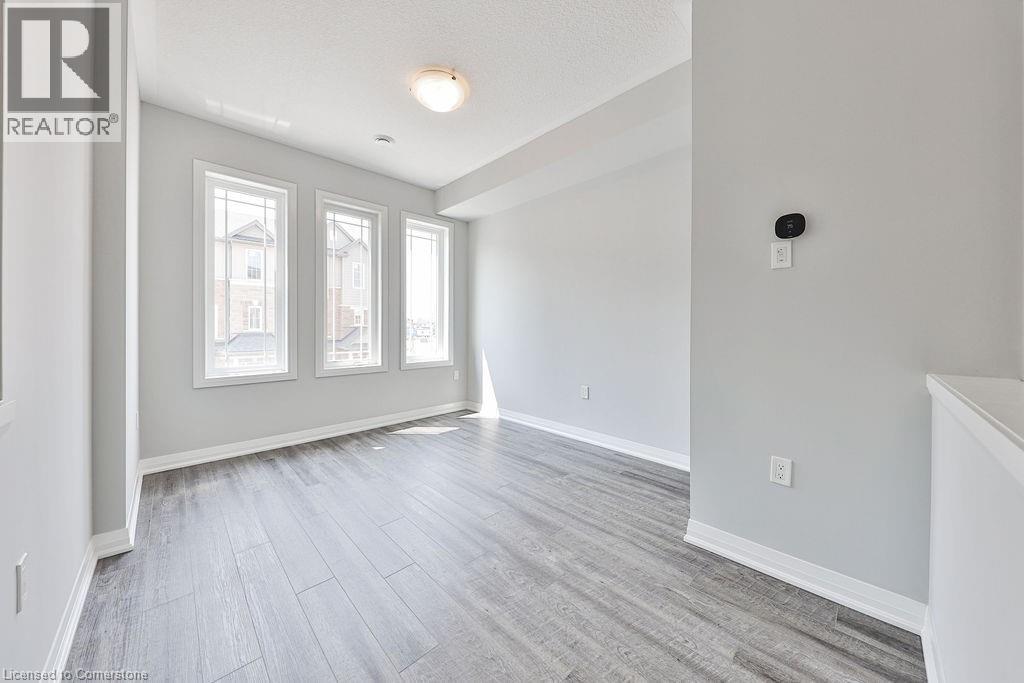 Photo 11 of 53 Aquarius Crescent, Hamilton ON