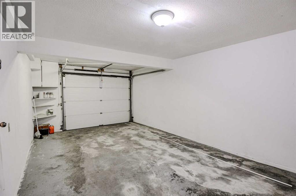 Photo 9 of 98 210 86 Avenue Se, Calgary AB