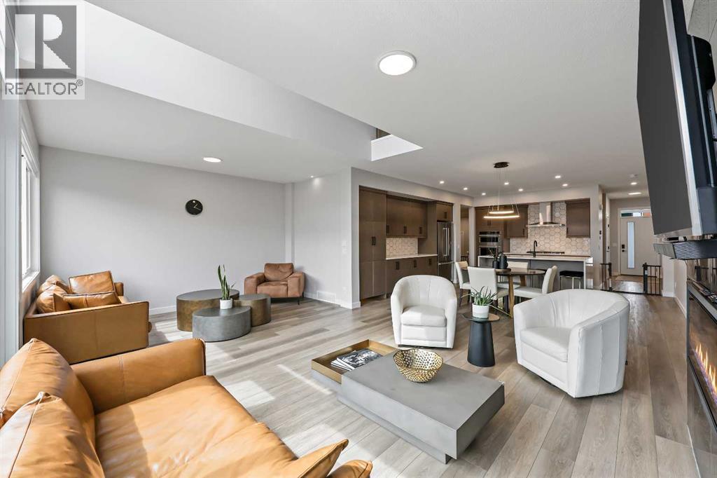 Photo 13 of 83 Wolf Creek Rise Se, Calgary AB