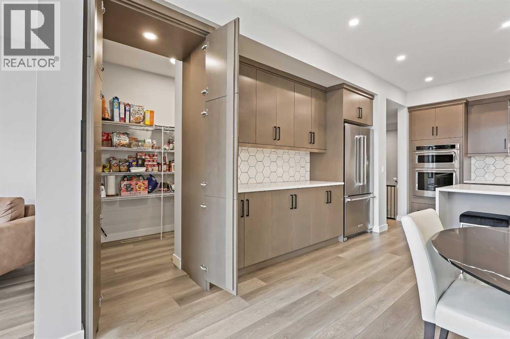 Photo 10 of 83 Wolf Creek Rise Se, Calgary AB