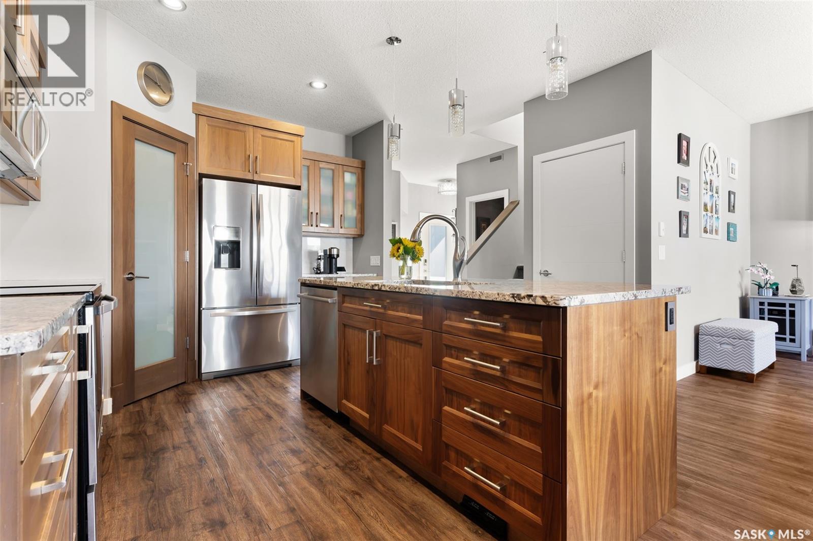 Photo 11 of 5121 Aerial Crescent, Regina SK
