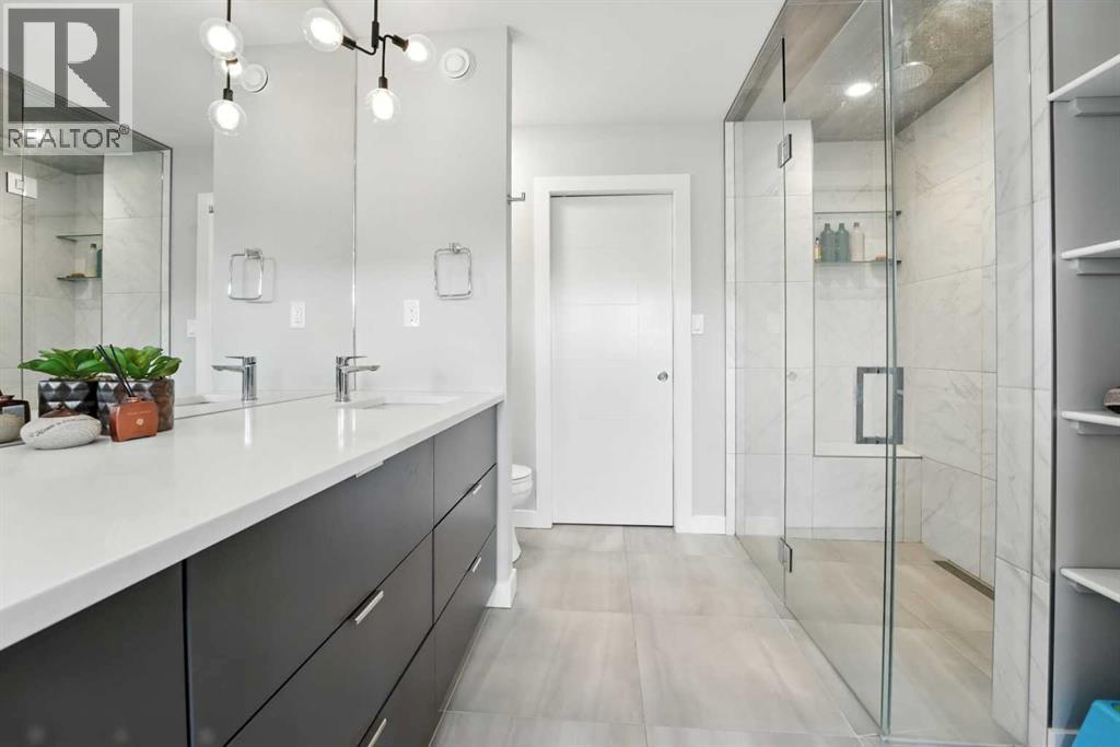 Photo 21 of 102 Longmire Close, Red Deer AB