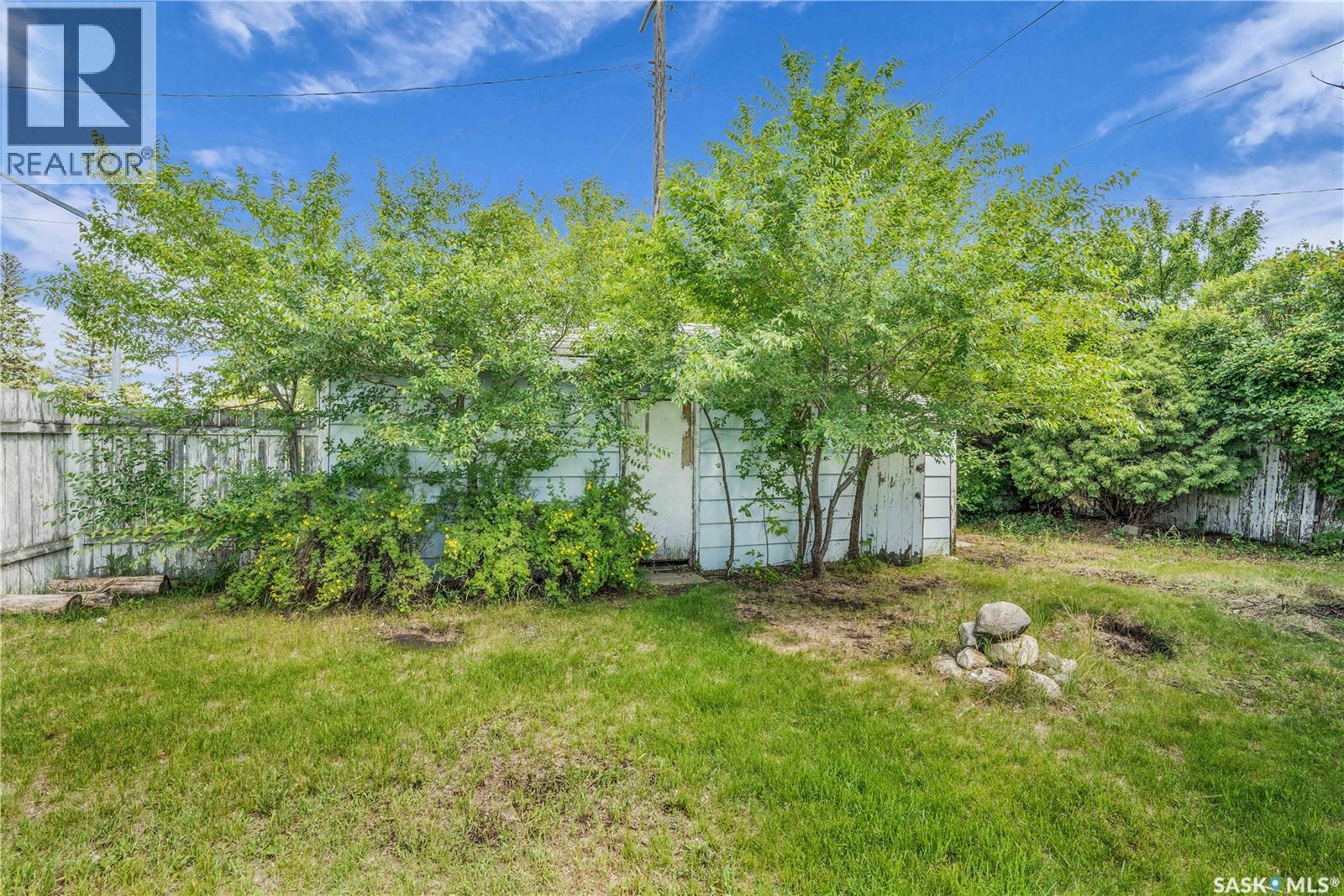 Photo 18 of 238 R Avenue N, Saskatoon SK