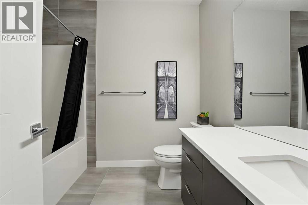 Photo 32 of 102 Longmire Close, Red Deer AB