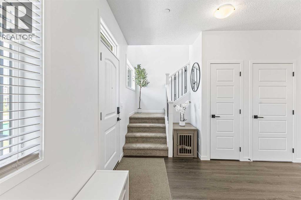 Photo 12 of 179 Livingston Avenue Ne, Calgary AB
