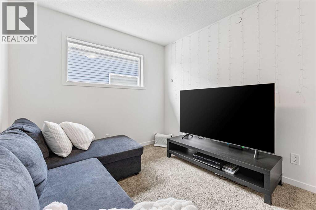 Photo 14 of 179 Livingston Avenue Ne, Calgary AB