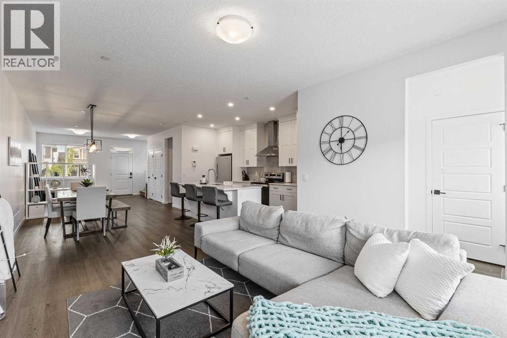 Photo 17 of 179 Livingston Avenue Ne, Calgary AB